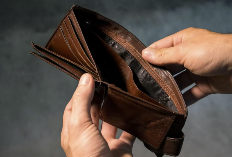 層次越低-越愛炫耀-愛分享導航